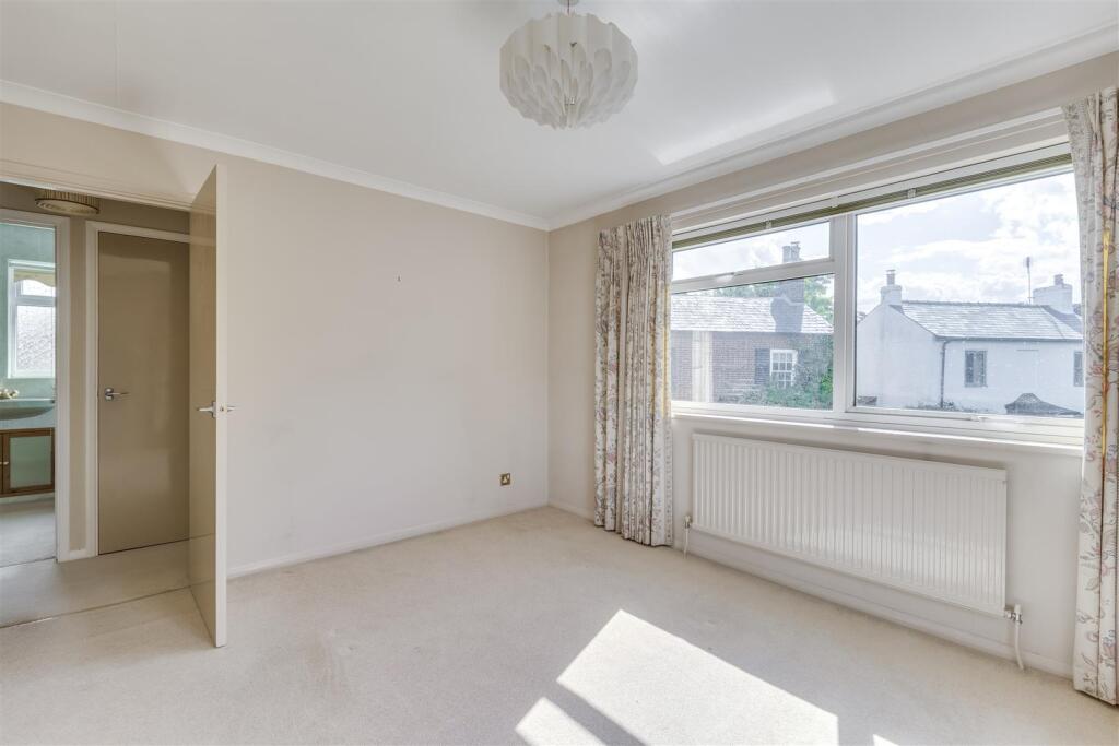 Stevenage Road 6-3.jpg