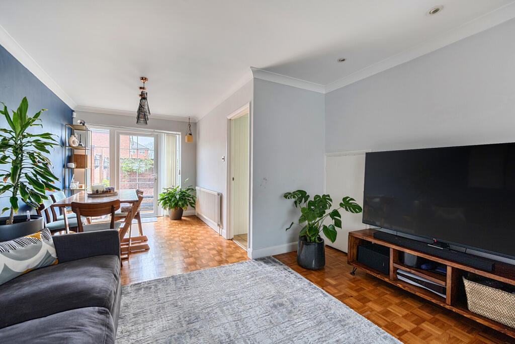 1383988-19-692456...