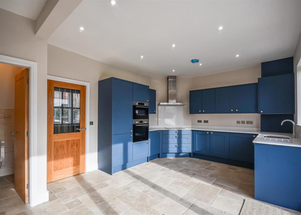 7 Planks Lane-06.jpg