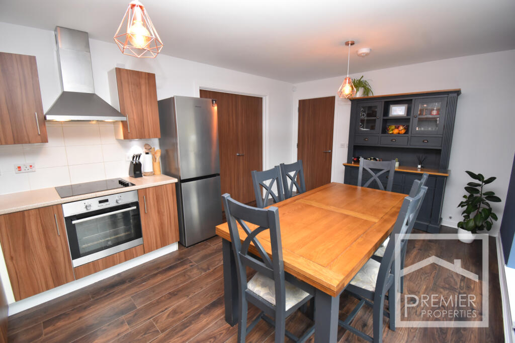 Kitchen diner