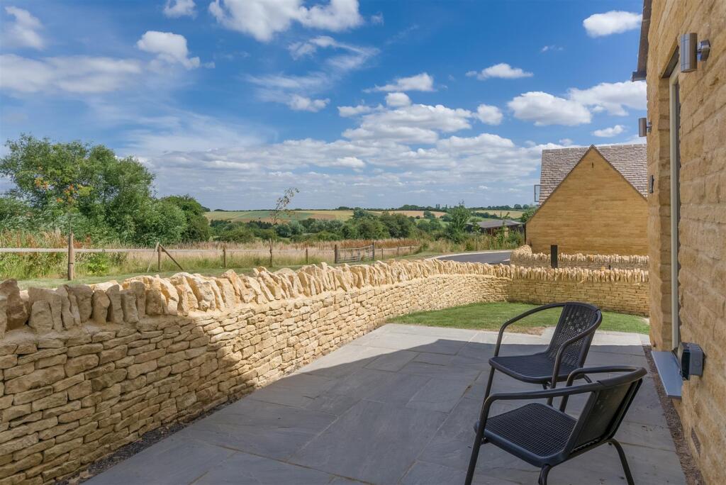 4 Chestnut Cottage-5.jpg