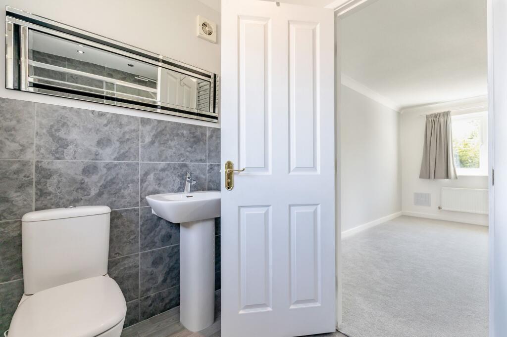 Ensuite