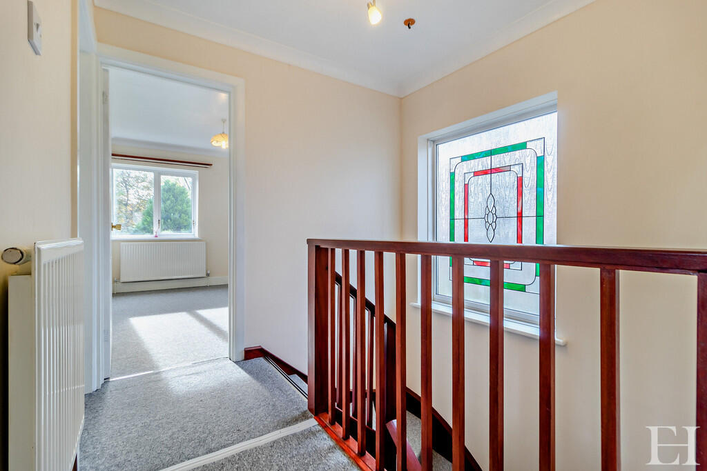 8626755-interiorW...