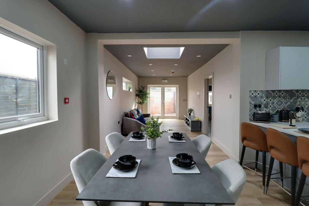 Main kitchen