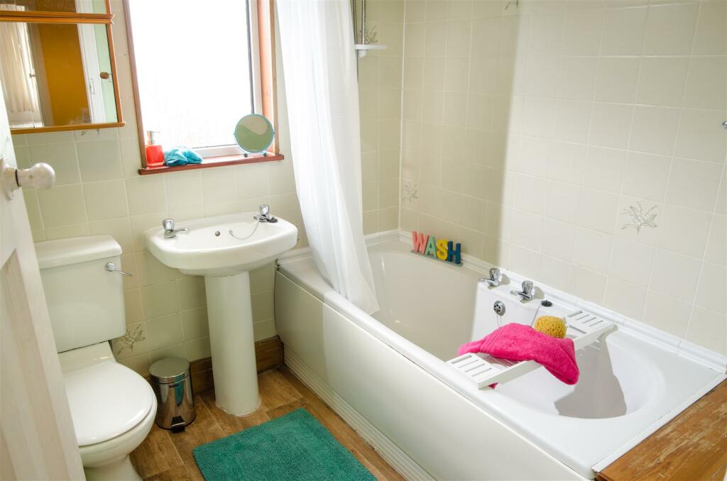 msl 13 lonsdale pl 05.jpg