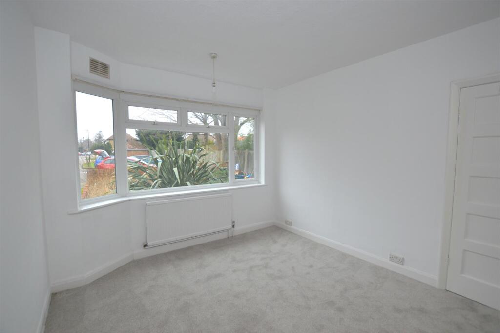 1 Bramley Close bed 1 Jan 25.JPG