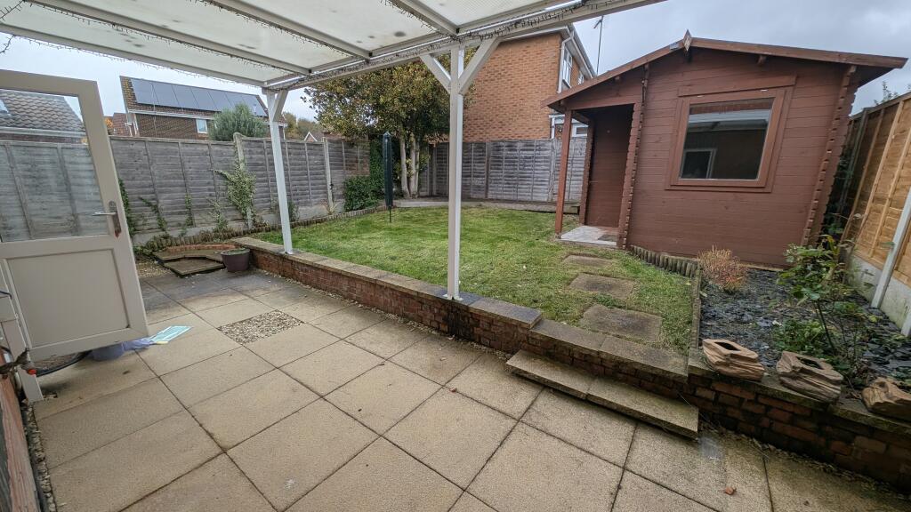 PXL_20251103_1329360