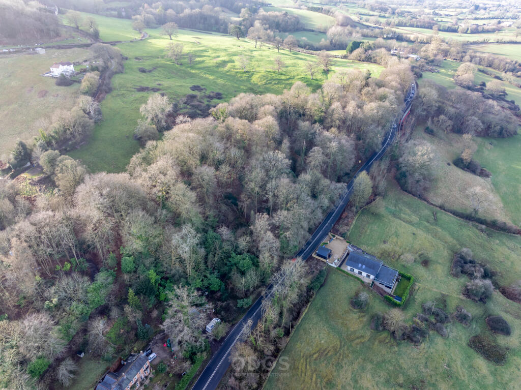 Grove Wood Painswick Road Brockworth GL3 4RU NB 14