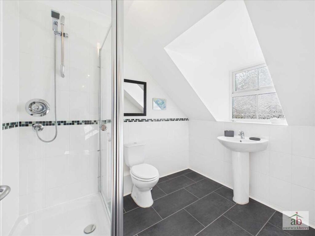 En-Suite shower room