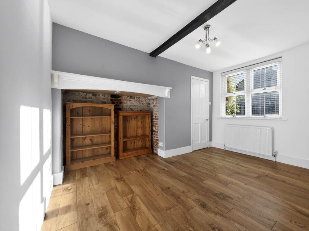 Dining Room (2)