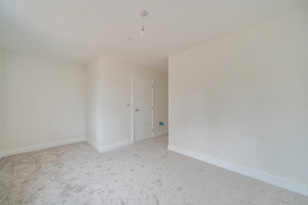 1380231-12-6911e4...