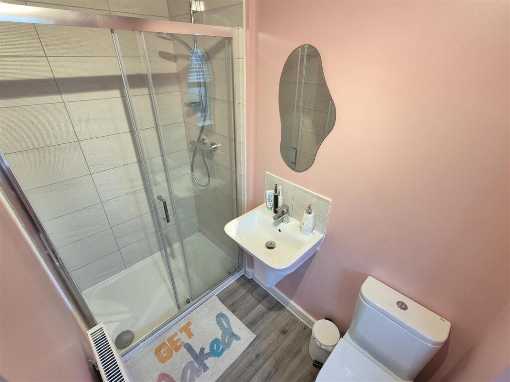 En-suite Shower Room