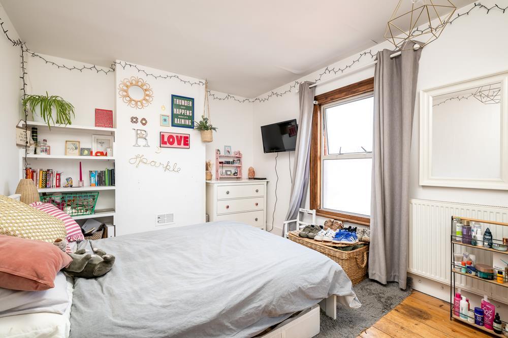 250417 - 99 George Street, Bedford - 19