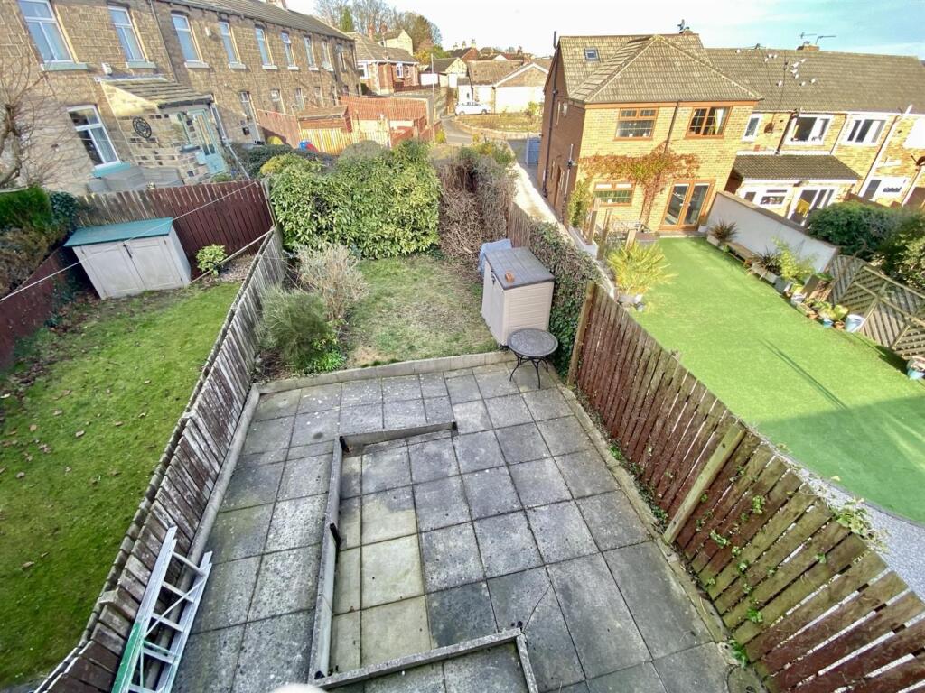 Bramleys Estate Agents - Gordon Court - Shillbank 