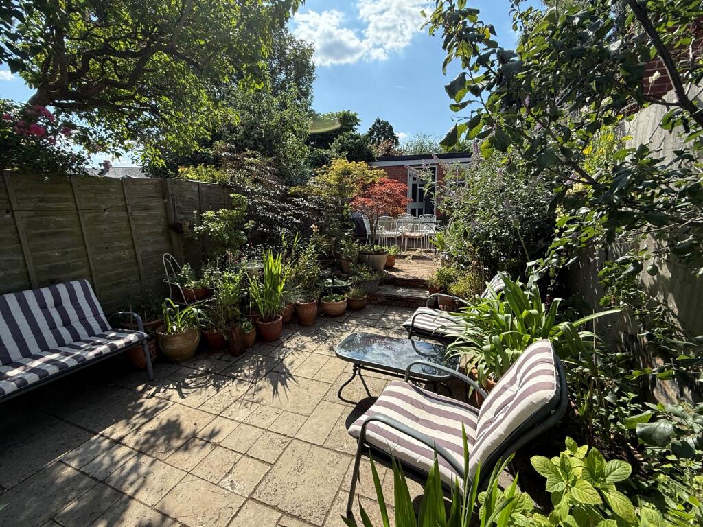 GARDEN