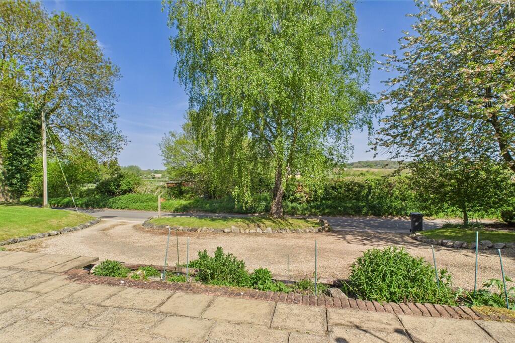 CAM01689G0-PR0465...