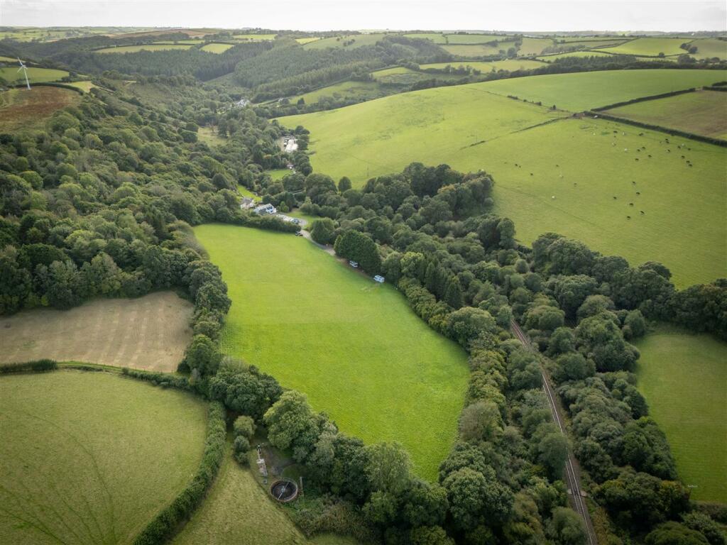 Parry Landlooe Bridge Farm-94.jpg
