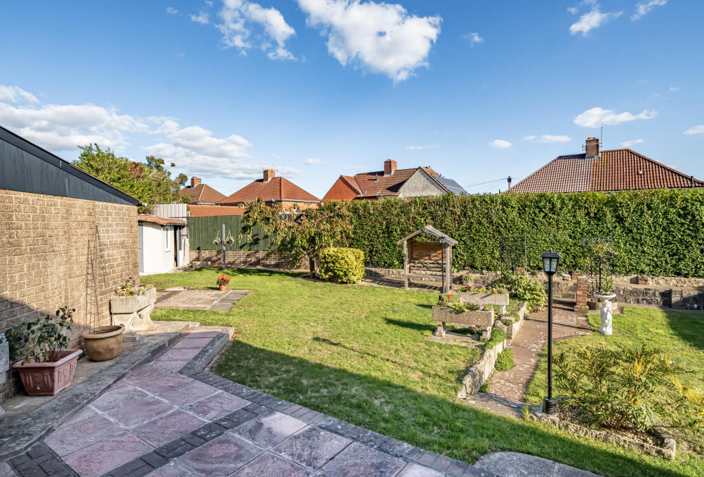 1358006-7-68d55f0...