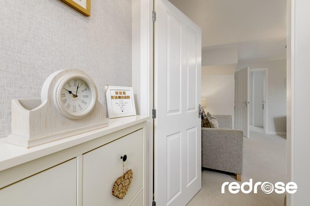 web_9 Lincoln Dri...