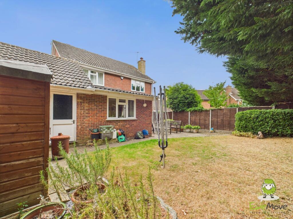 CAM03778G0-PR0261-STILL011