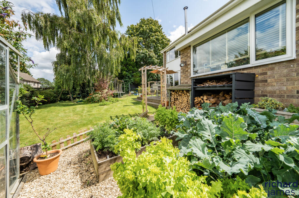 10fe6af5-cd7b-44d...