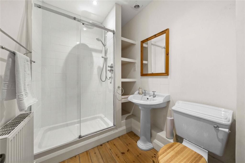 En-Suite B1
