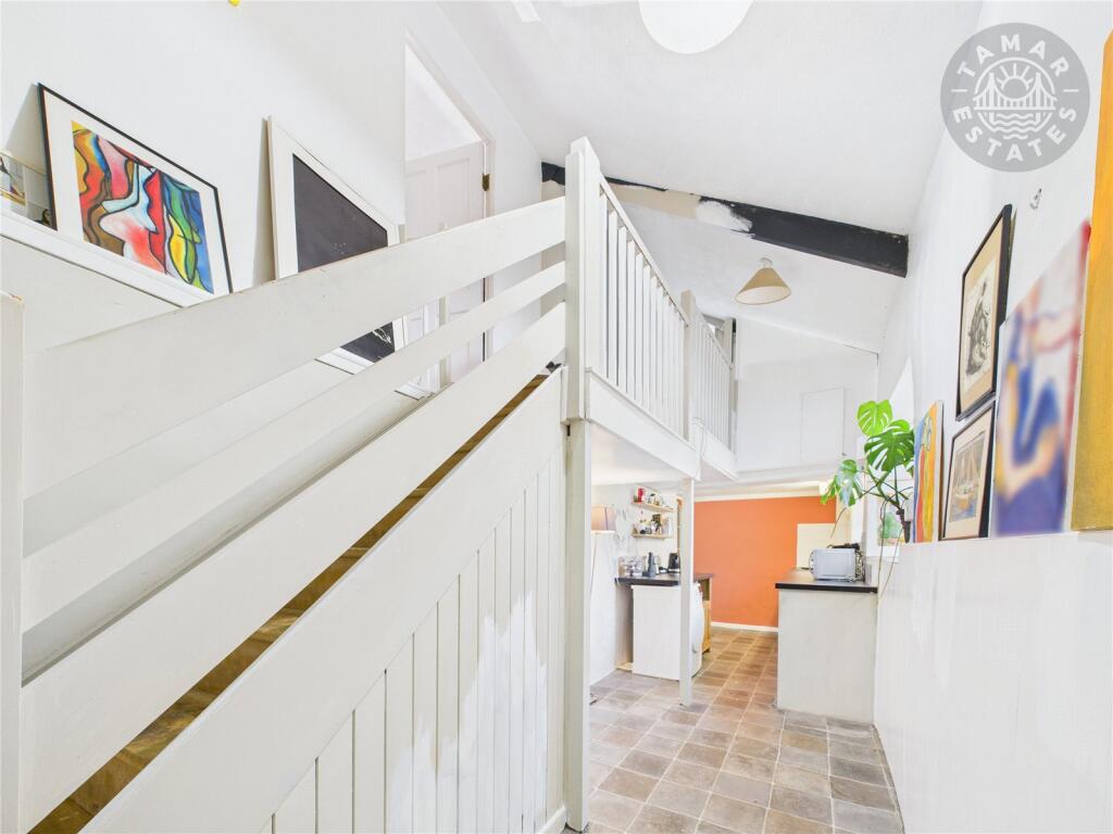 Kitchen/Breakfast Rm