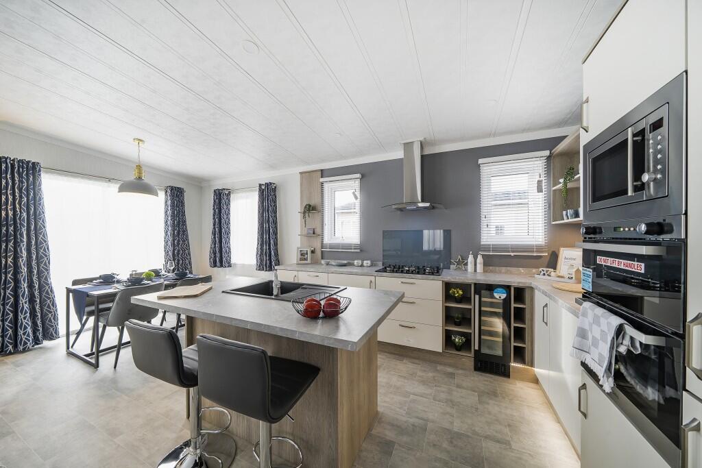 Kitchen/ Diner