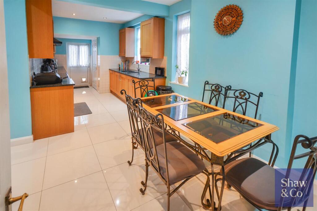 Dining-Kitchen.jpg