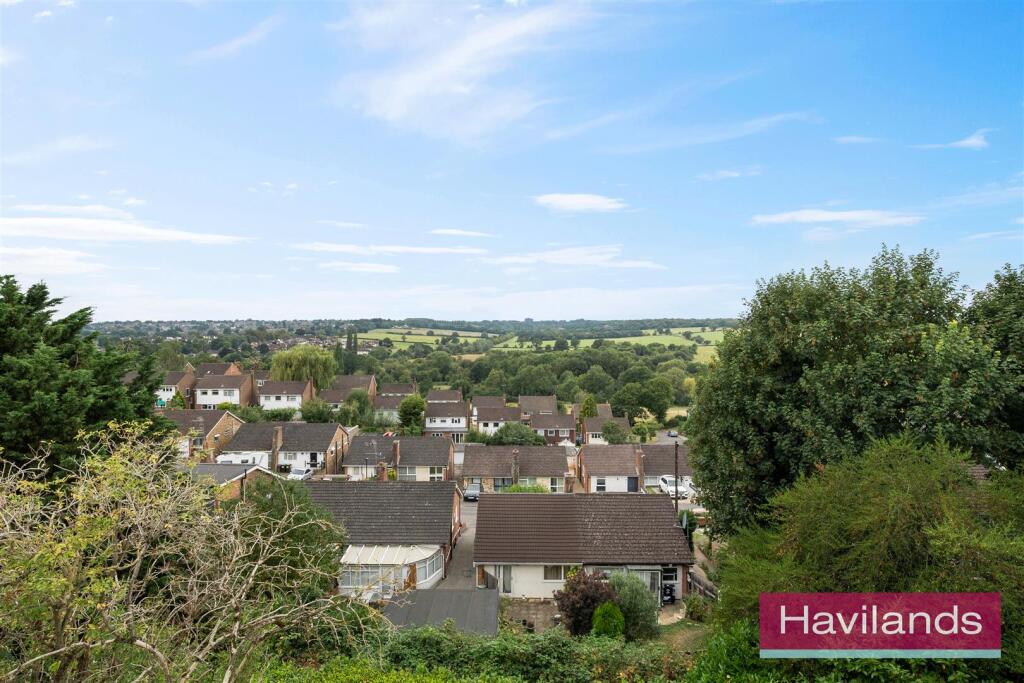 Dunraven Drive-2.jpg