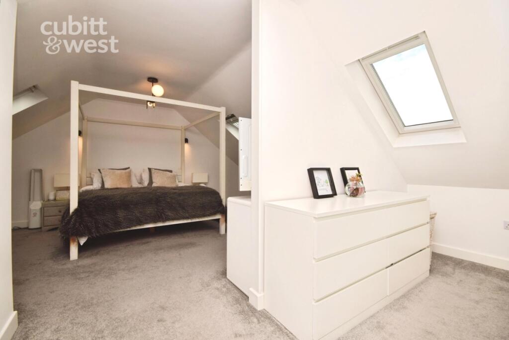 Bedroom/Dressing ...
