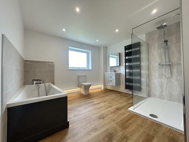 Family bathroom