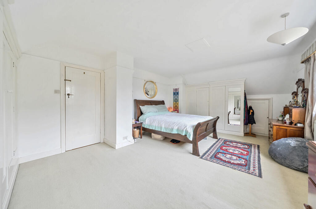 1298008-14-682e31...