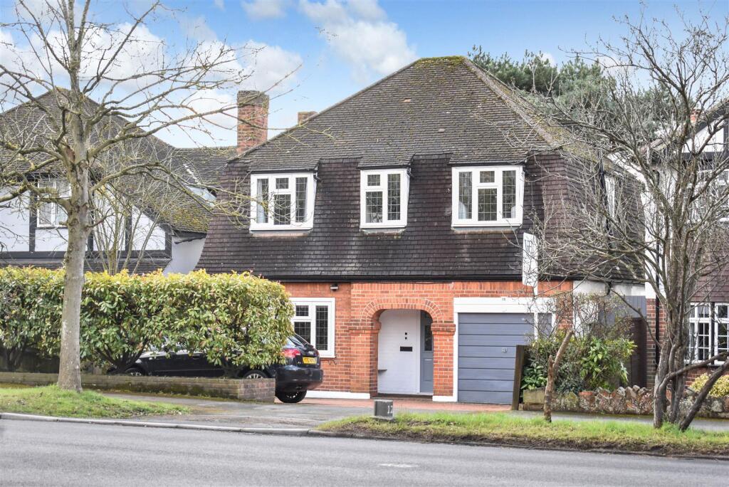 DSC_1517 blue sky.jpg