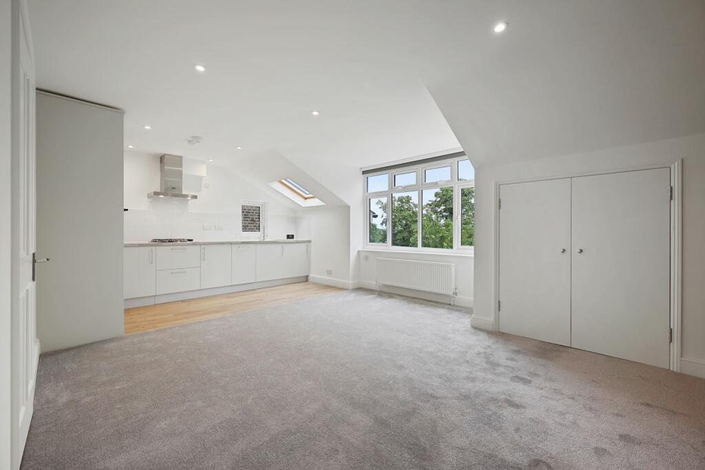03-981080298 VM-FLAT 7 ,1-3 PLESHEY ROAD N7 0RA...