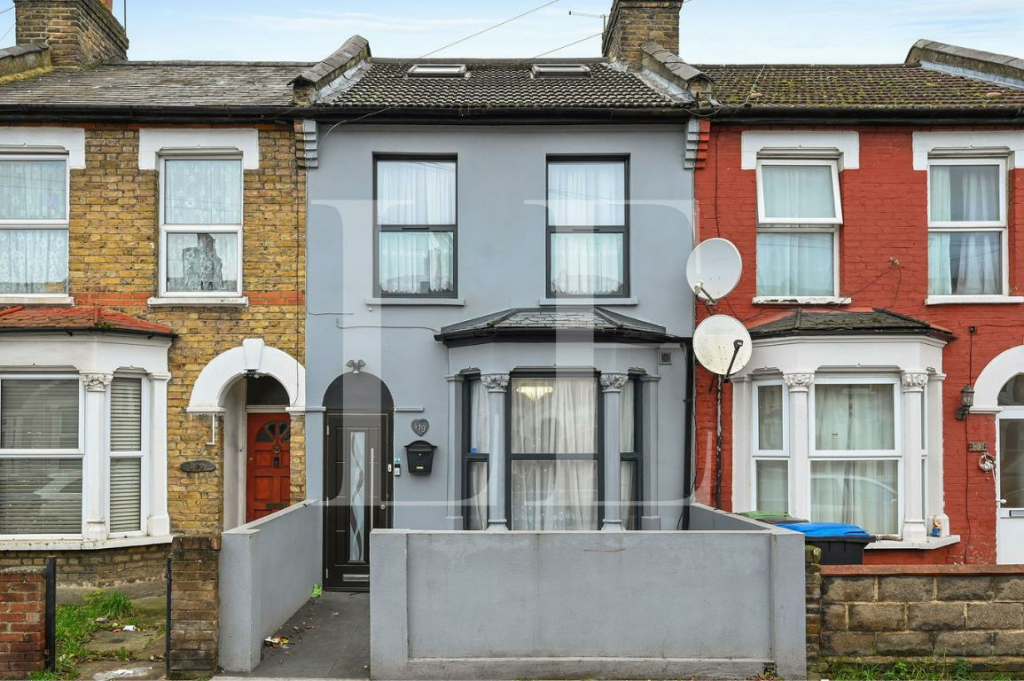 Haselbury Road  (1).png