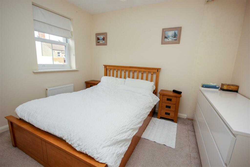 Master Bedroom.jpg