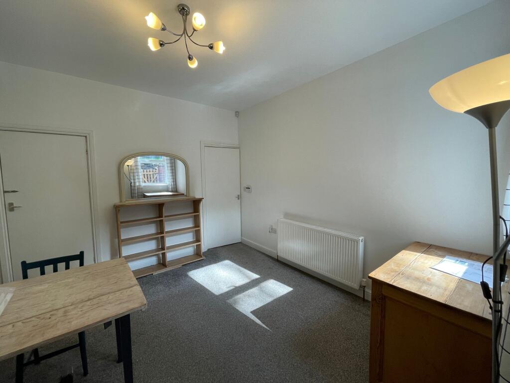 SITTING ROOM DINING ROOM AND KITCHEN