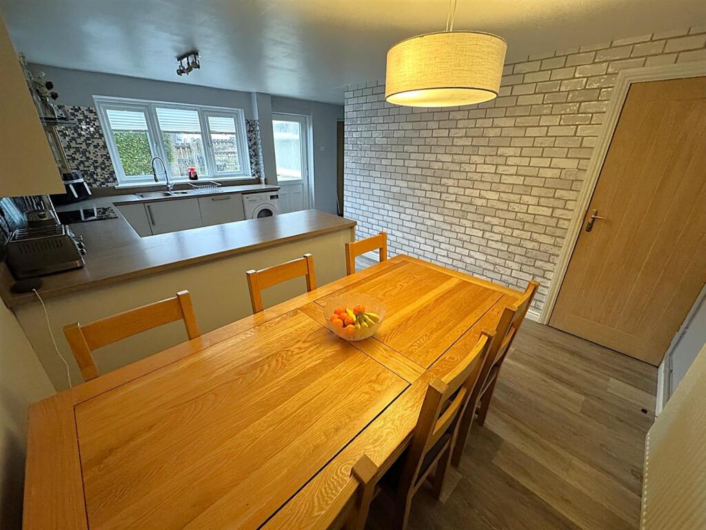 thumbnail_image0 (2).jpg