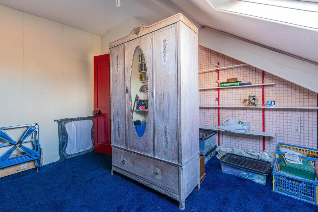 Bedroom 5