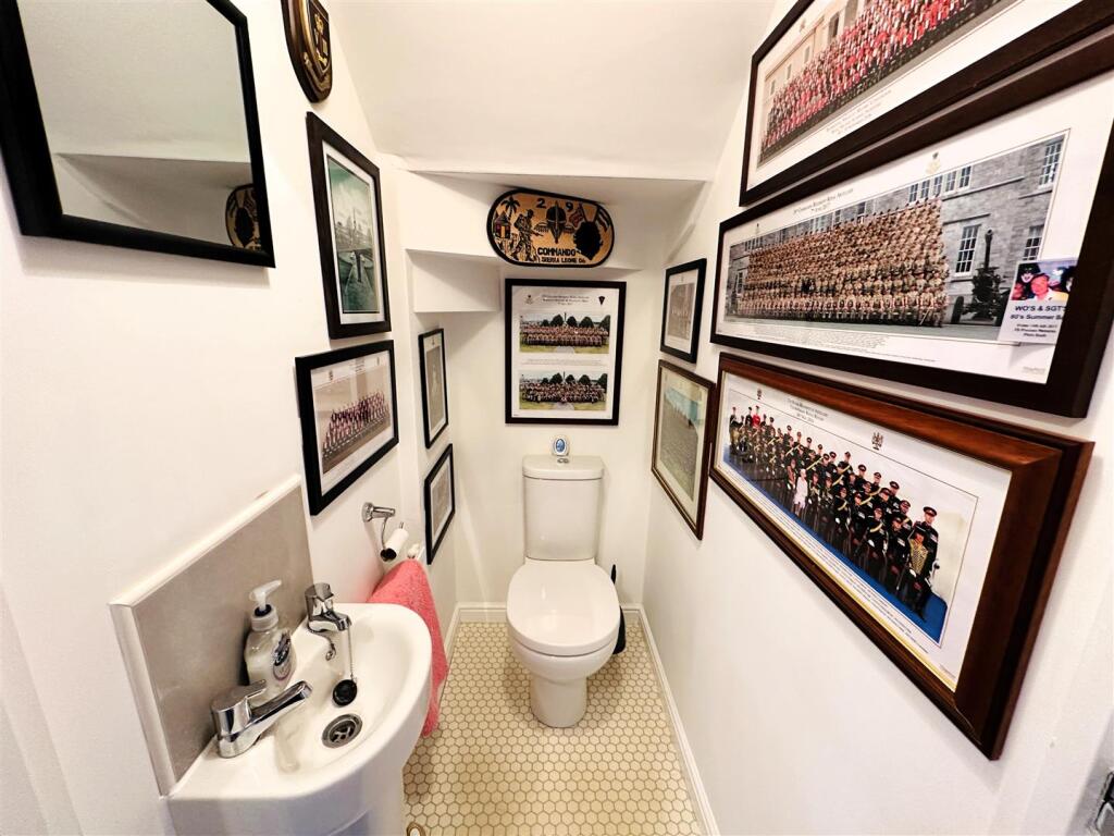 wc.jpg