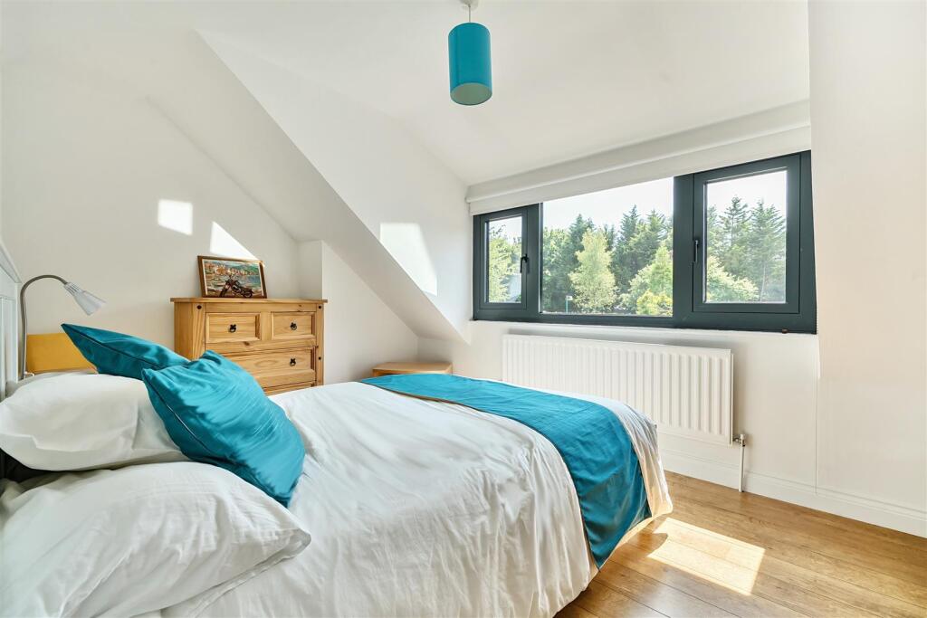 7. Vendors use 1305603-10-6851788382e9b - Copy.jpg