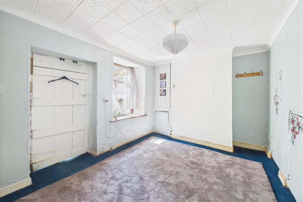 306 Church Road, St. George, Bristol BS5 8AJ | Fre