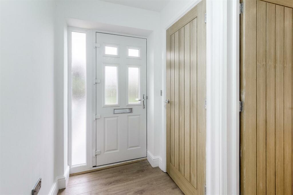 12a Austrey Lane, Newton Regis