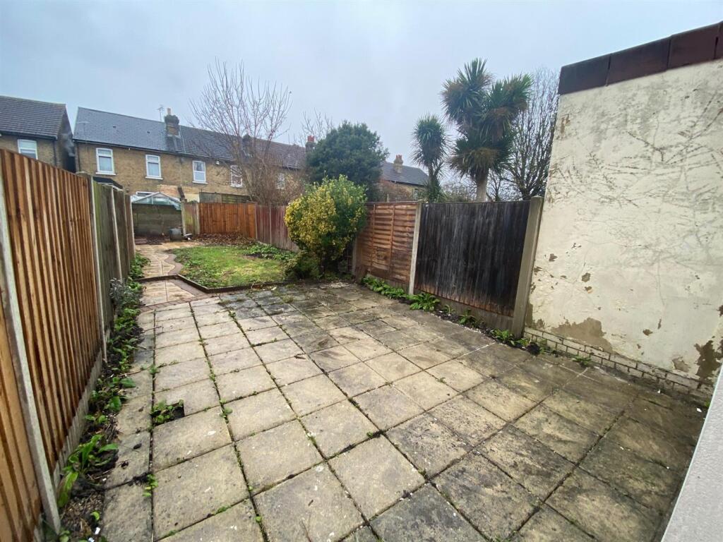 garden.jpg