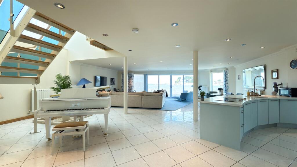 Open Plan