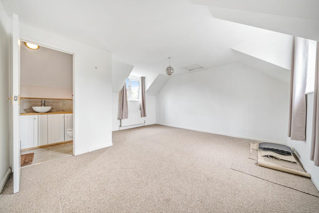 Bedroom One (1)