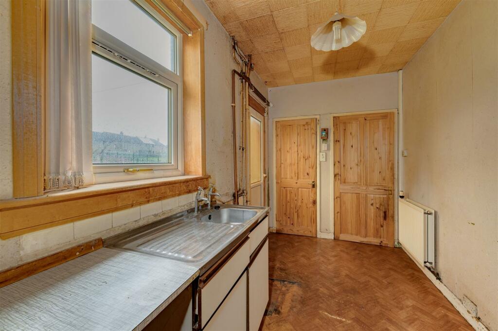 81 Beauly Street Dundee-5.jpg
