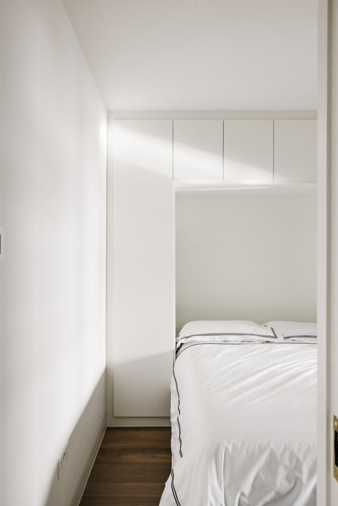 73987 - Orwell Studios_The Modern House (13).jpg
