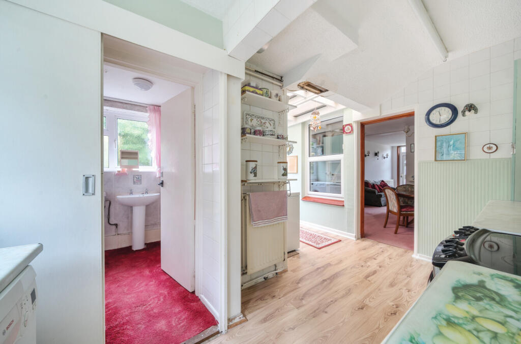 1365094-13-68e8ef...